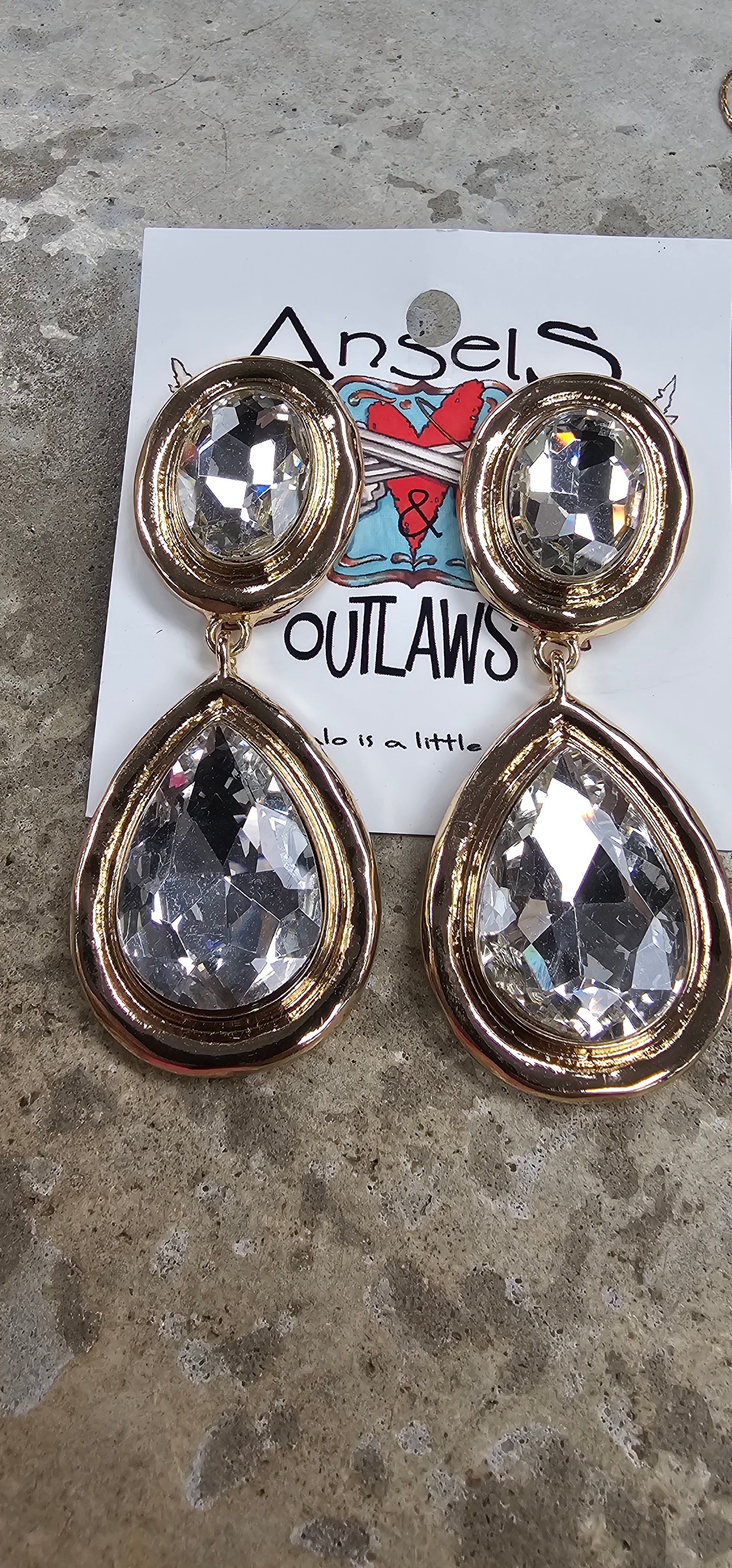Last Tear Drop Earrings